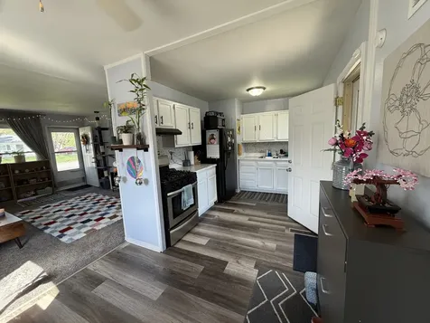 5519 Glencoe Street Indianapolis IN 46226