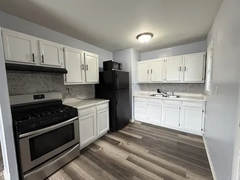 5519 Glencoe Street Indianapolis IN 46226
