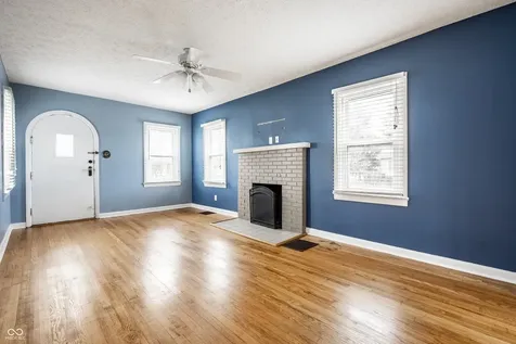 1502 N Linwood Avenue Indianapolis IN 46201