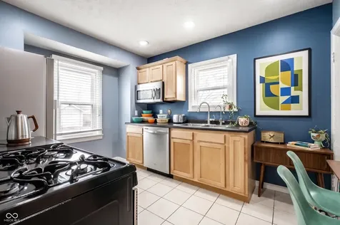 1502 N Linwood Avenue Indianapolis IN 46201