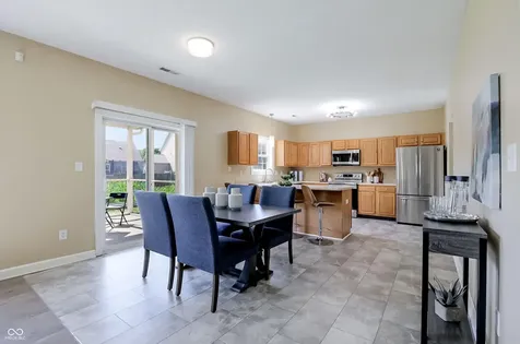 5331 Montavia Lane Indianapolis IN 46239
