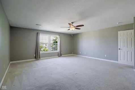 5331 Montavia Lane Indianapolis IN 46239