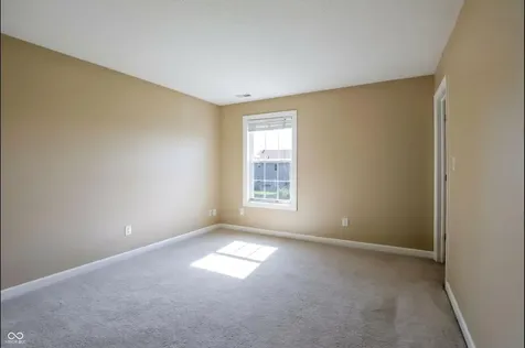 5331 Montavia Lane Indianapolis IN 46239