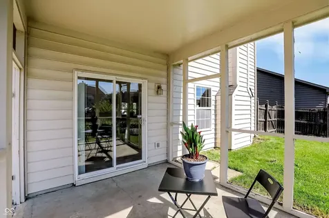 5331 Montavia Lane Indianapolis IN 46239