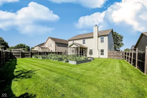 5331 Montavia Lane Indianapolis IN 46239