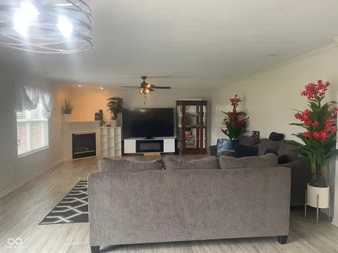 6425 Bonneville Drive Indianapolis IN 46237