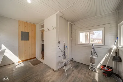 149 N Dalton Avenue Albany IN 47320