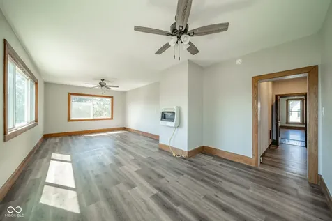 149 N Dalton Avenue Albany IN 47320