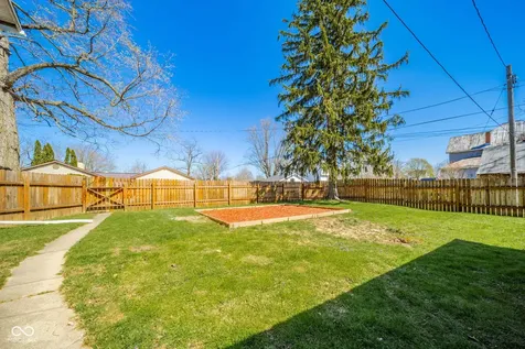 149 N Dalton Avenue Albany IN 47320