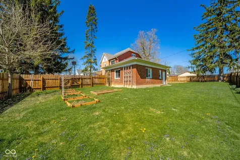 149 N Dalton Avenue Albany IN 47320