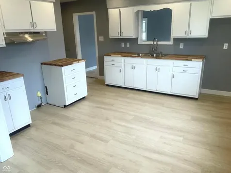 306 S Kenmore Road Indianapolis IN 46219