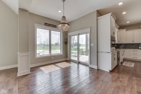 5363 E 700 N Franklin IN 46131