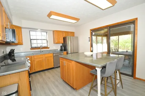 1632 Beckenbauer Way Indianapolis IN 46214