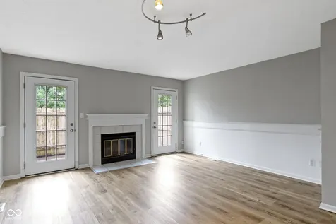 6047 Southbay Drive Indianapolis IN 46250