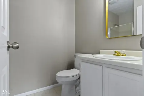 6047 Southbay Drive Indianapolis IN 46250