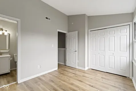 6047 Southbay Drive Indianapolis IN 46250