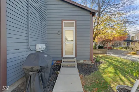1002 N New Jersey Street Indianapolis IN 46202