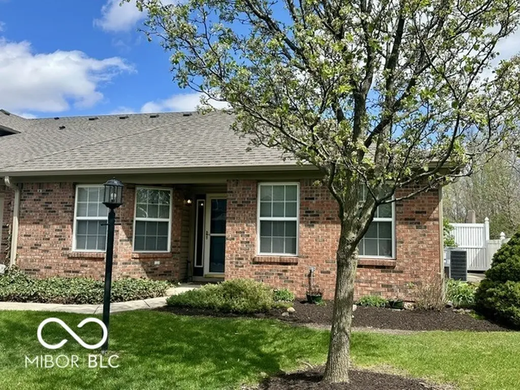 5429 Carriage Corner Lane Indianapolis IN 46237