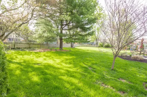 55 Waterford Court Zionsville IN 46077