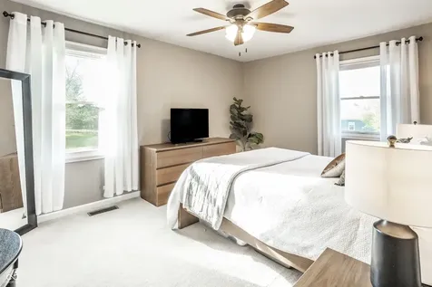 55 Waterford Court Zionsville IN 46077