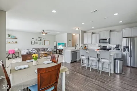 6657 Shooting Star Drive Whitestown IN 46075