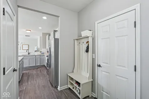 6657 Shooting Star Drive Whitestown IN 46075