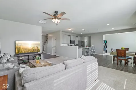 6657 Shooting Star Drive Whitestown IN 46075
