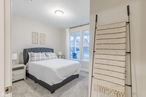 5752 Arcade Boulevard Mccordsville IN 46055
