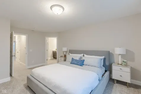5752 Arcade Boulevard Mccordsville IN 46055
