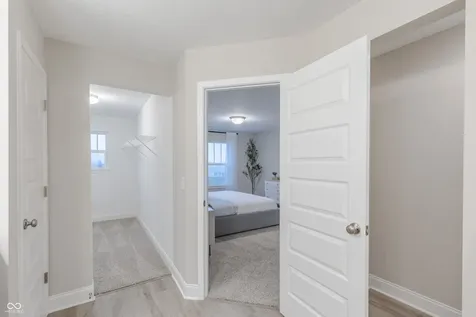5752 Arcade Boulevard Mccordsville IN 46055