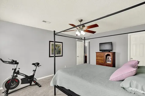 12154 Lindley Drive Noblesville IN 46060