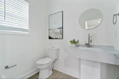 22 E Regent Street Indianapolis IN 46225