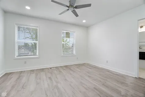 22 E Regent Street Indianapolis IN 46225