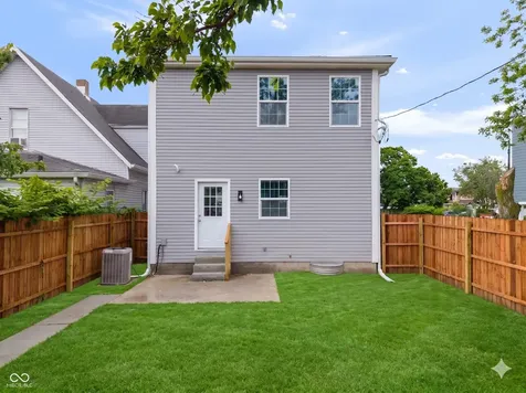 22 E Regent Street Indianapolis IN 46225
