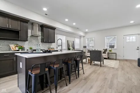 22 E Regent Street Indianapolis IN 46225