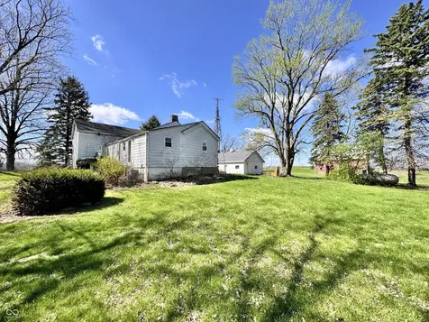9136 W 500 South Jamestown IN 46147