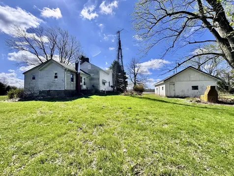 9136 W 500 South Jamestown IN 46147