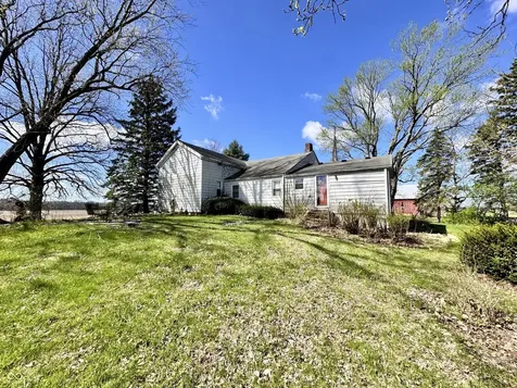 9136 W 500 South Jamestown IN 46147