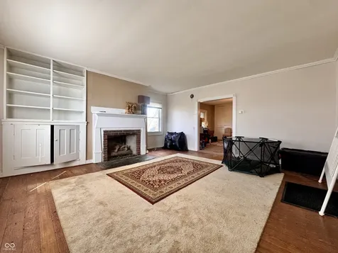 9136 W 500 South Jamestown IN 46147