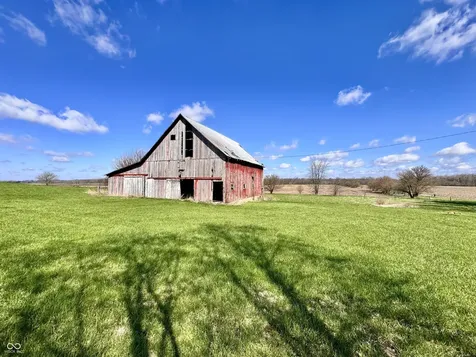 9136 W 500 South Jamestown IN 46147