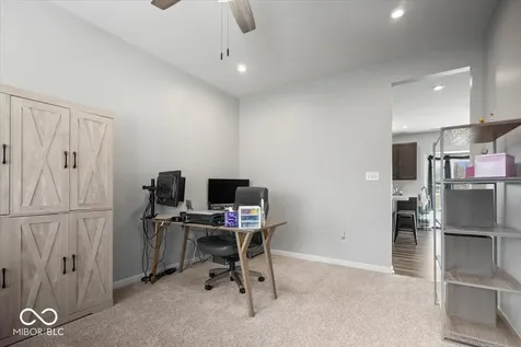 9707 Violet Circle Indianapolis IN 46239