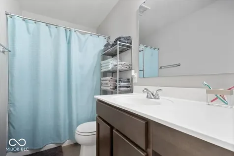 9707 Violet Circle Indianapolis IN 46239