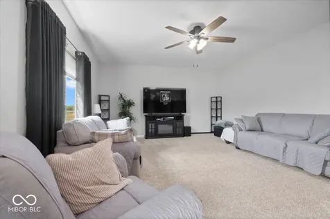 9707 Violet Circle Indianapolis IN 46239