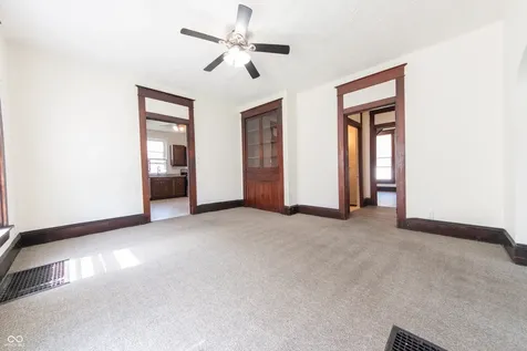 1420 Chestnut Street Columbus IN 47201