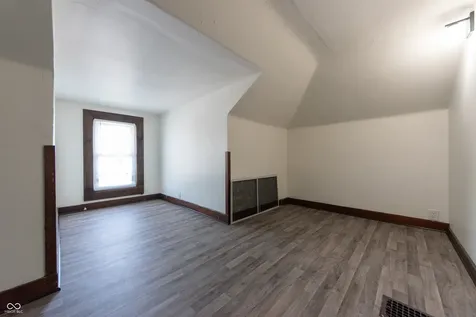 1420 Chestnut Street Columbus IN 47201