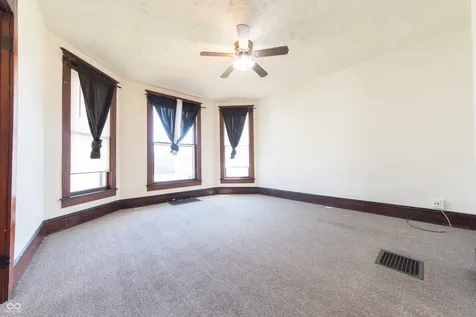 1420 Chestnut Street Columbus IN 47201