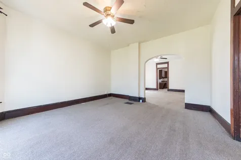 1420 Chestnut Street Columbus IN 47201