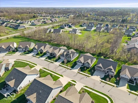 18982 Beverly Shones Lane Noblesville IN 46062