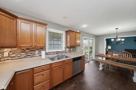 1839 Richards Drive Seymour IN 47274