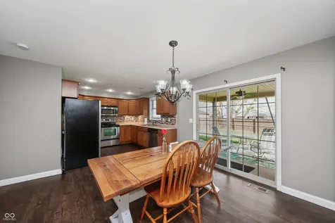 1839 Richards Drive Seymour IN 47274